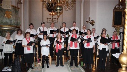 Skultuna kyrkokör tillsammans med Weibergs